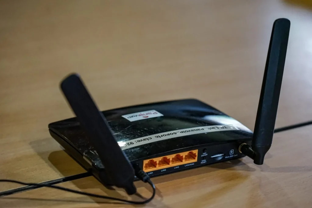 Abonelik sözleşmesi feshi sonrasında iade edilecek antenli internet modemi