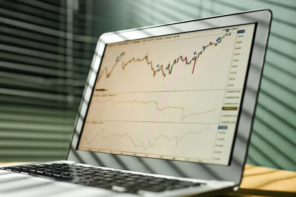 Dizüstü bilgisayarda fiyat grafiği: forex yatırım dolandırıcılığı sahte platformlarla yapılır