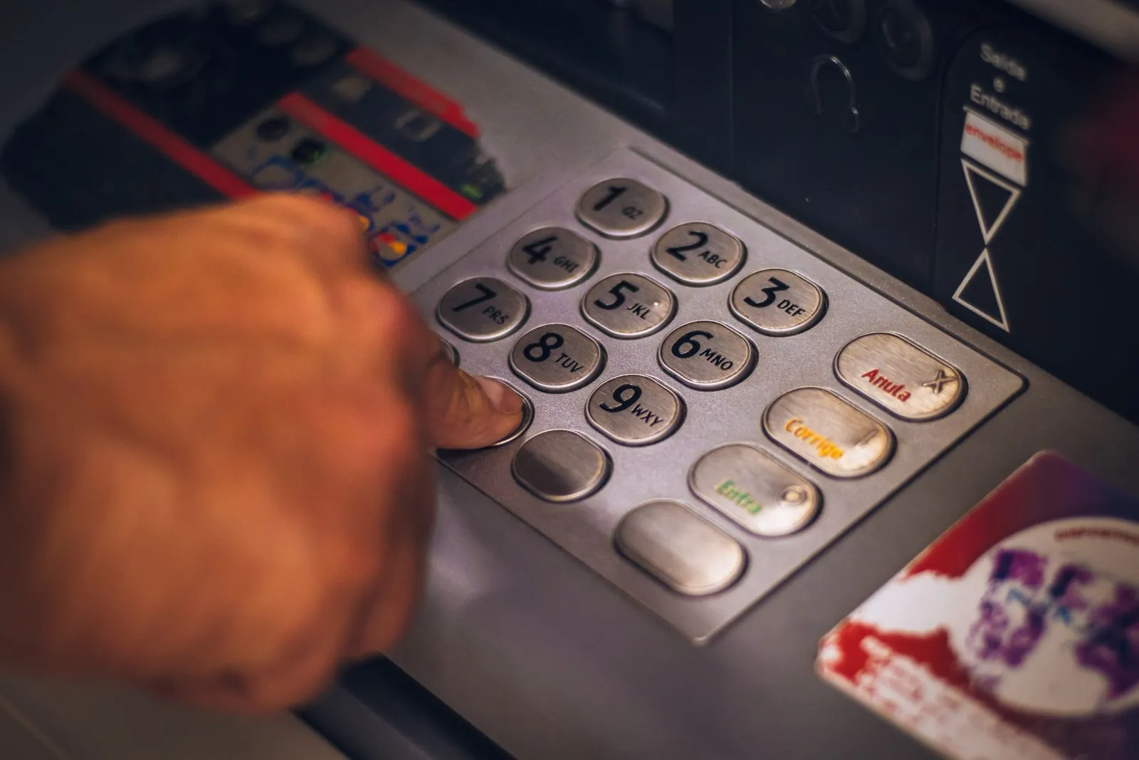 Kira ödemesinde banka zorunluluğu için ATM tuş takımına basılması